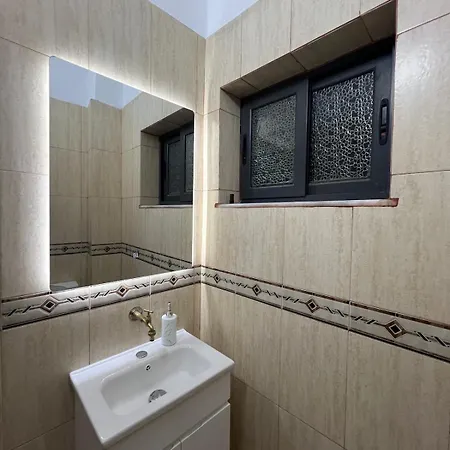 Appartement 3 Bedroom In The Heart Of Tirana! Tirana